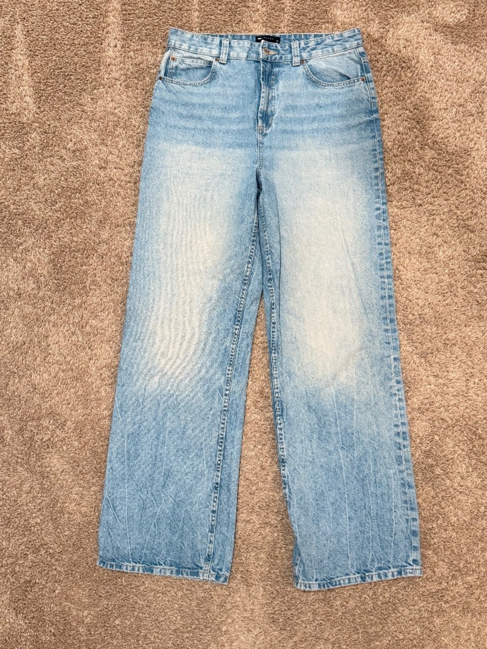 ASOS DESIGN Tall wide leg dad jeans in pale vintage